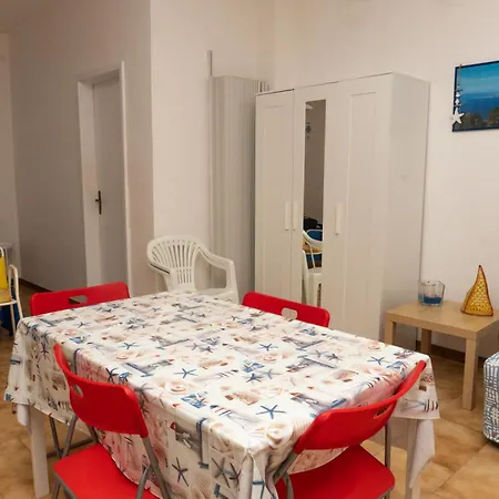 Lumar1 Ferienhaus Scilla